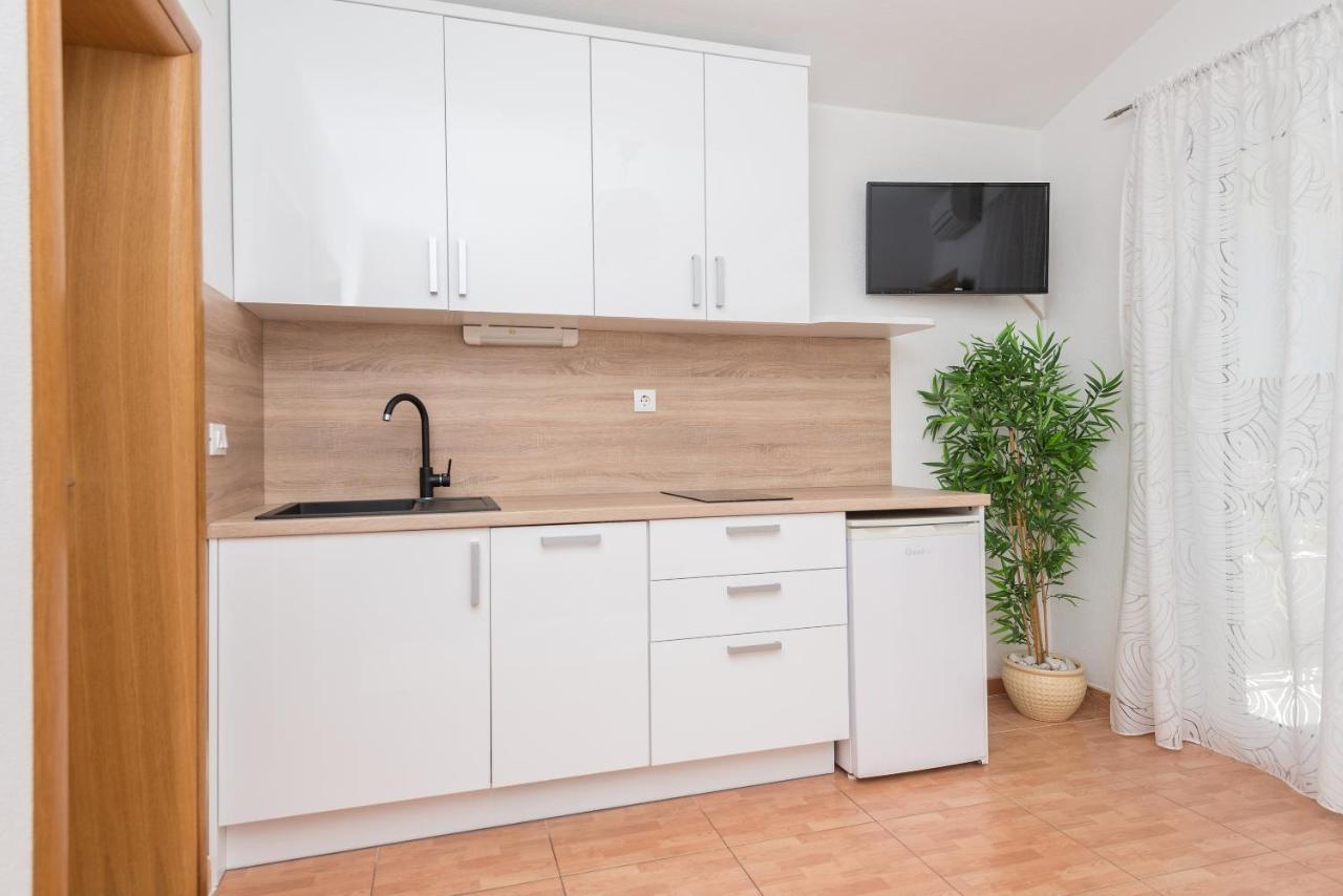 Apartments Tila Drašnice Zewnętrze zdjęcie