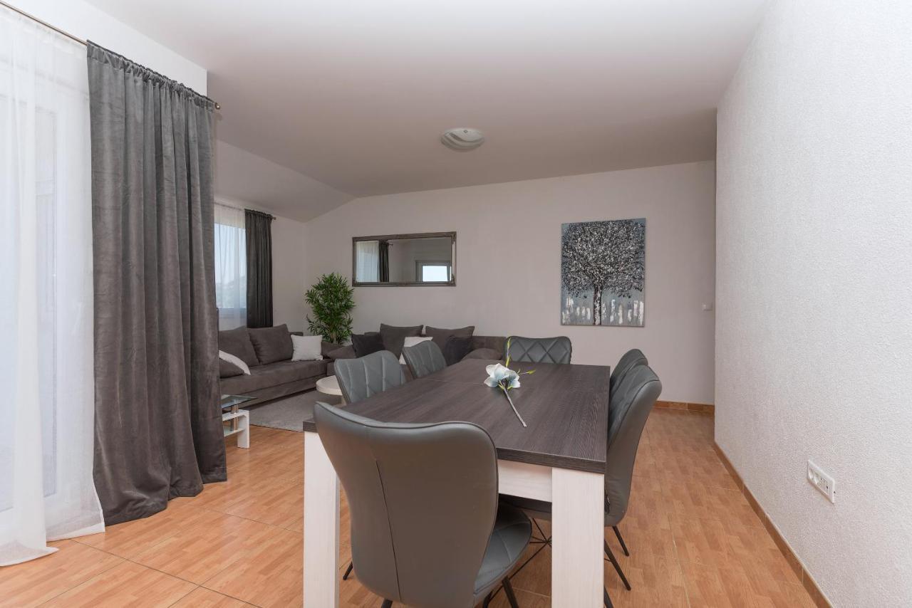 Apartments Tila Drašnice Zewnętrze zdjęcie