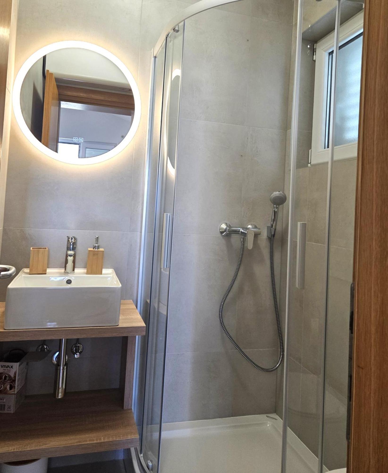 Apartments Tila Drašnice Zewnętrze zdjęcie